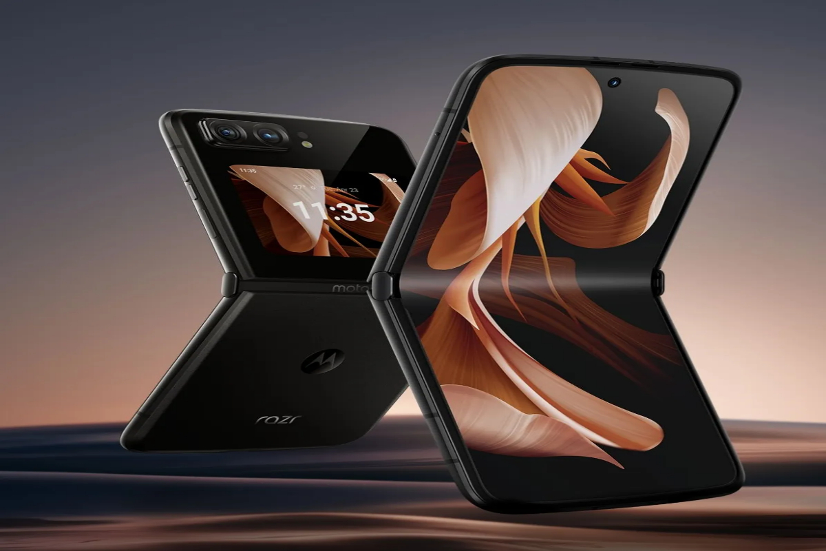 Moto Razr 2022 design renders leaked