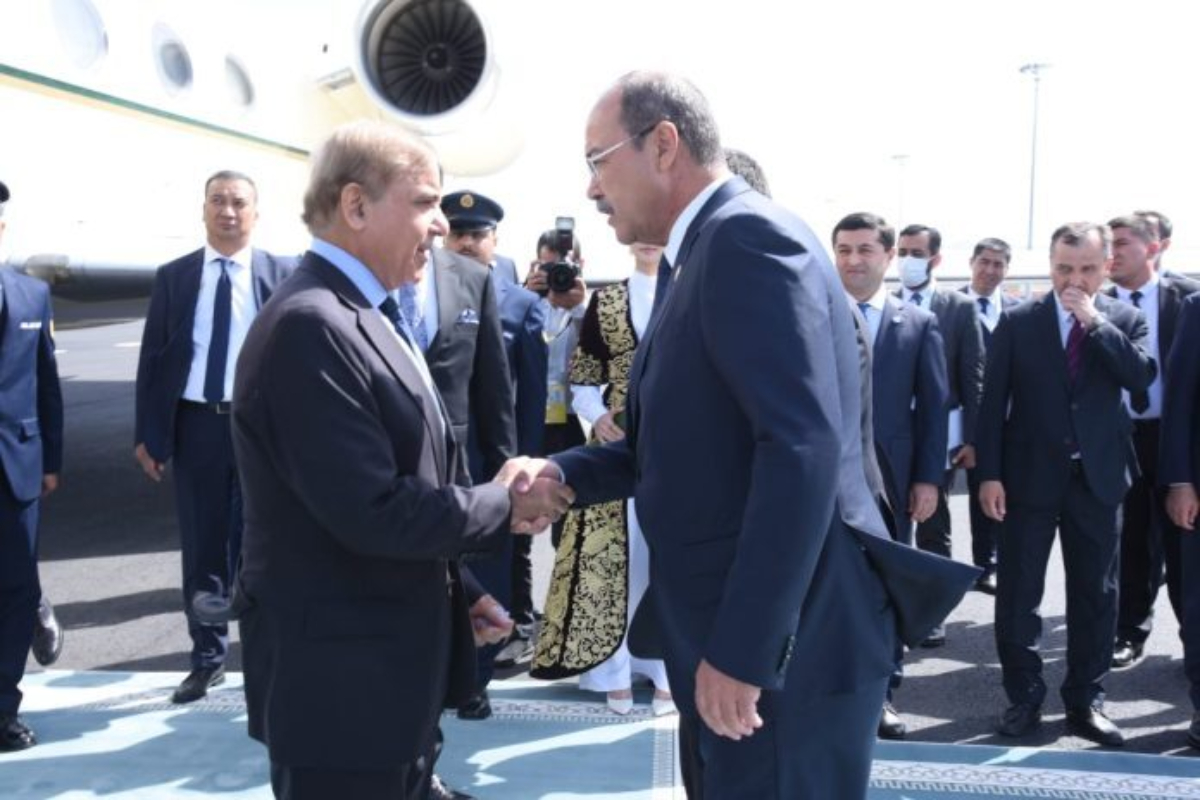 PM Shehbaz arrives at Samarkand
