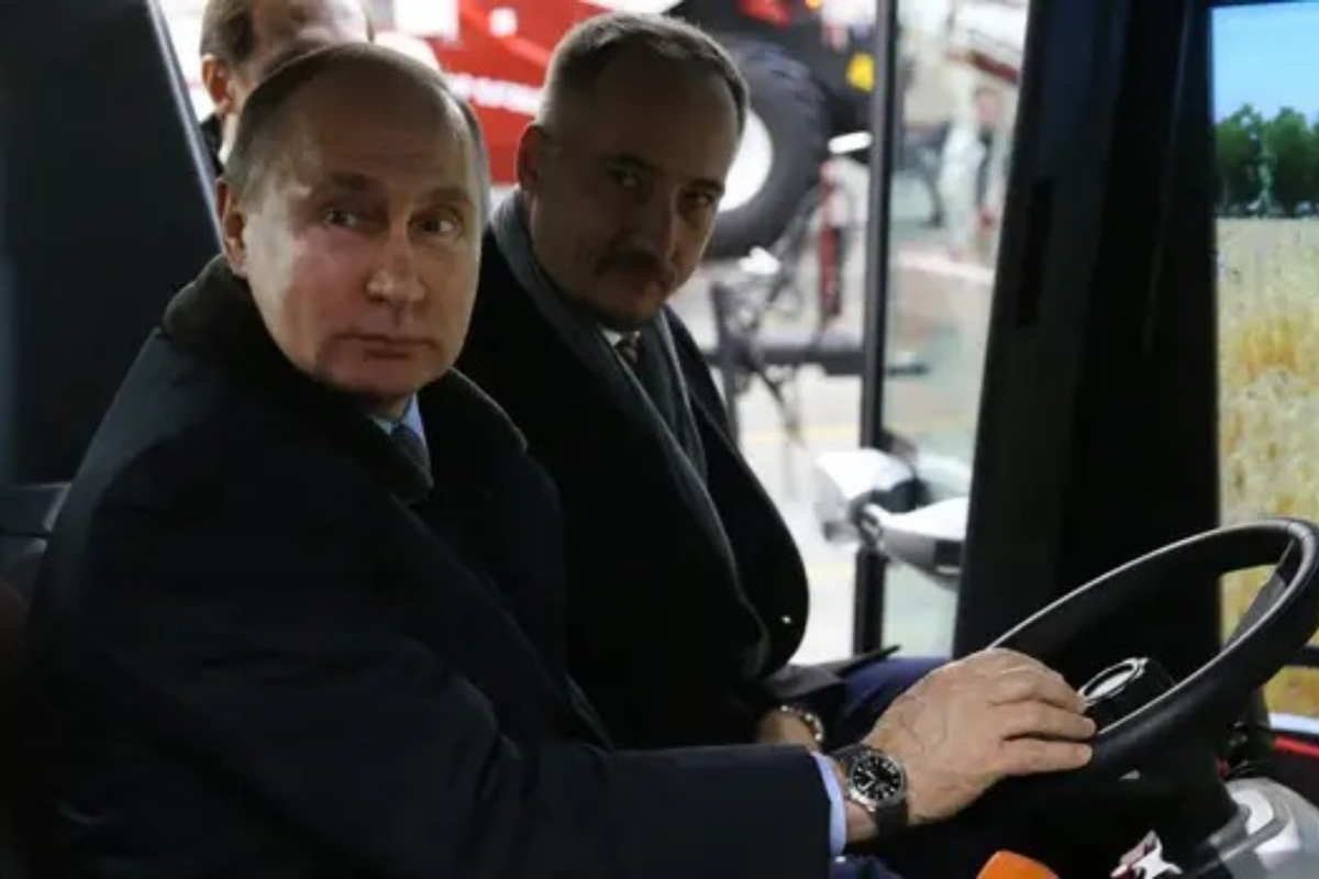 Vladimir Putin receives a tractor,