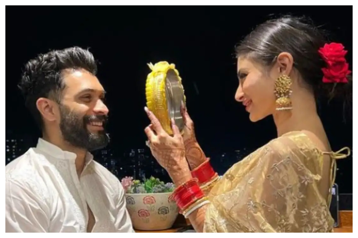 Mouni Roy