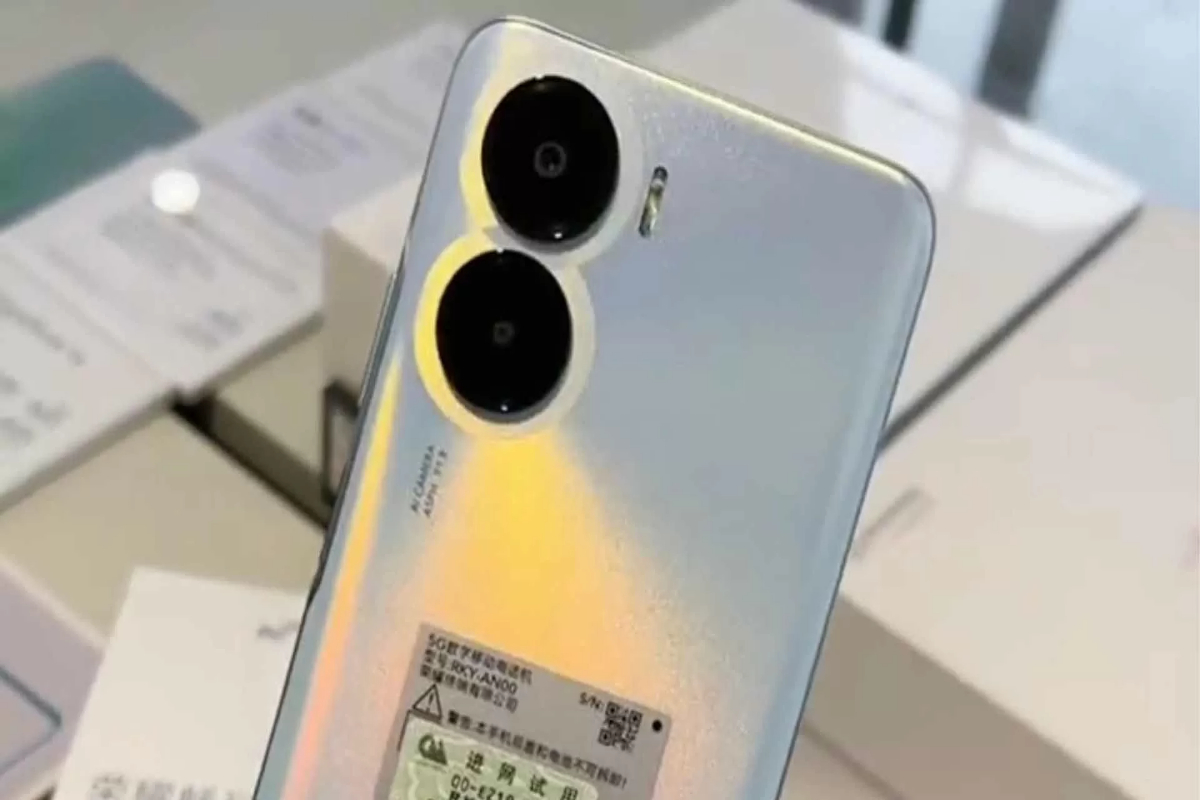 Honor Play 40 Plus price in Pakistan