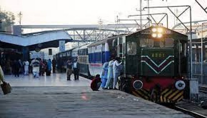 Pakistan train operation