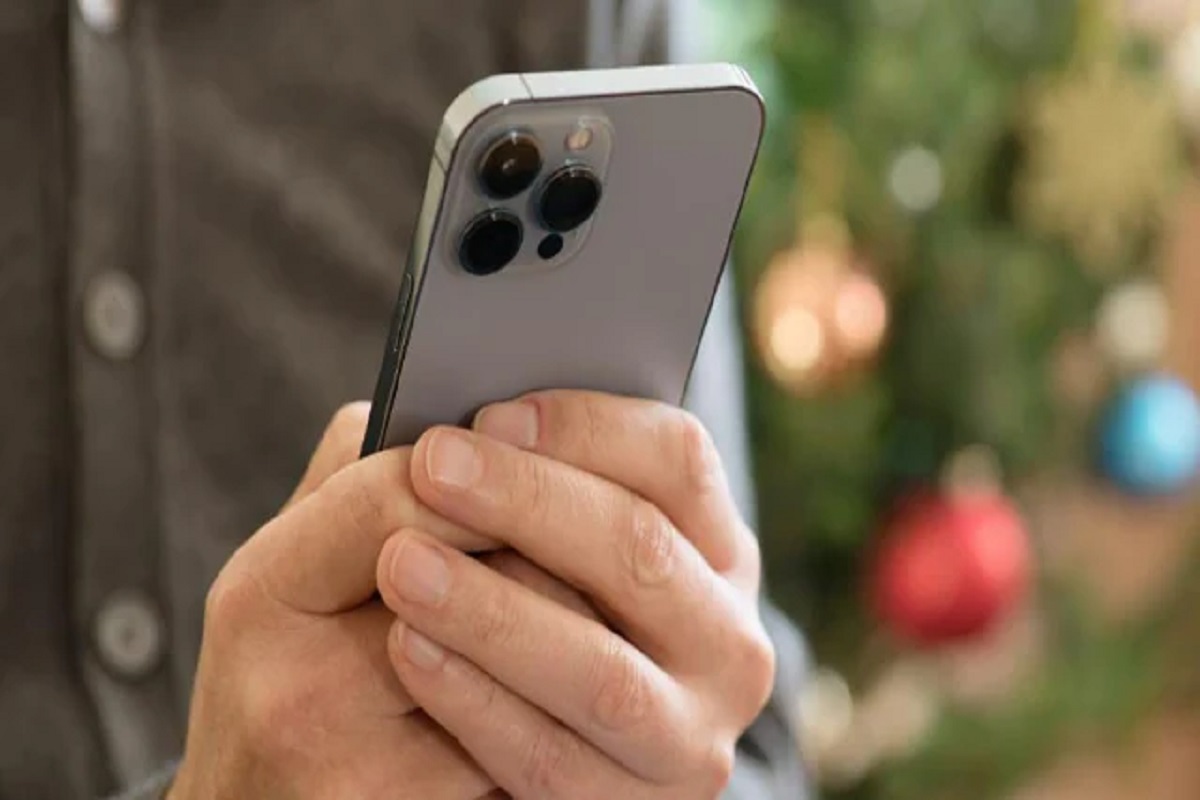 iPhone 14