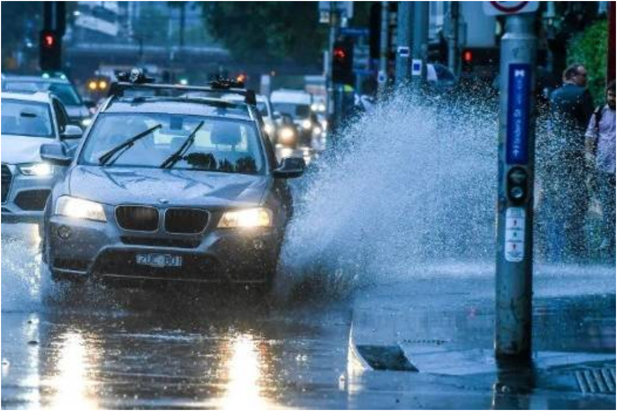 Heavy rains and Flooding in London