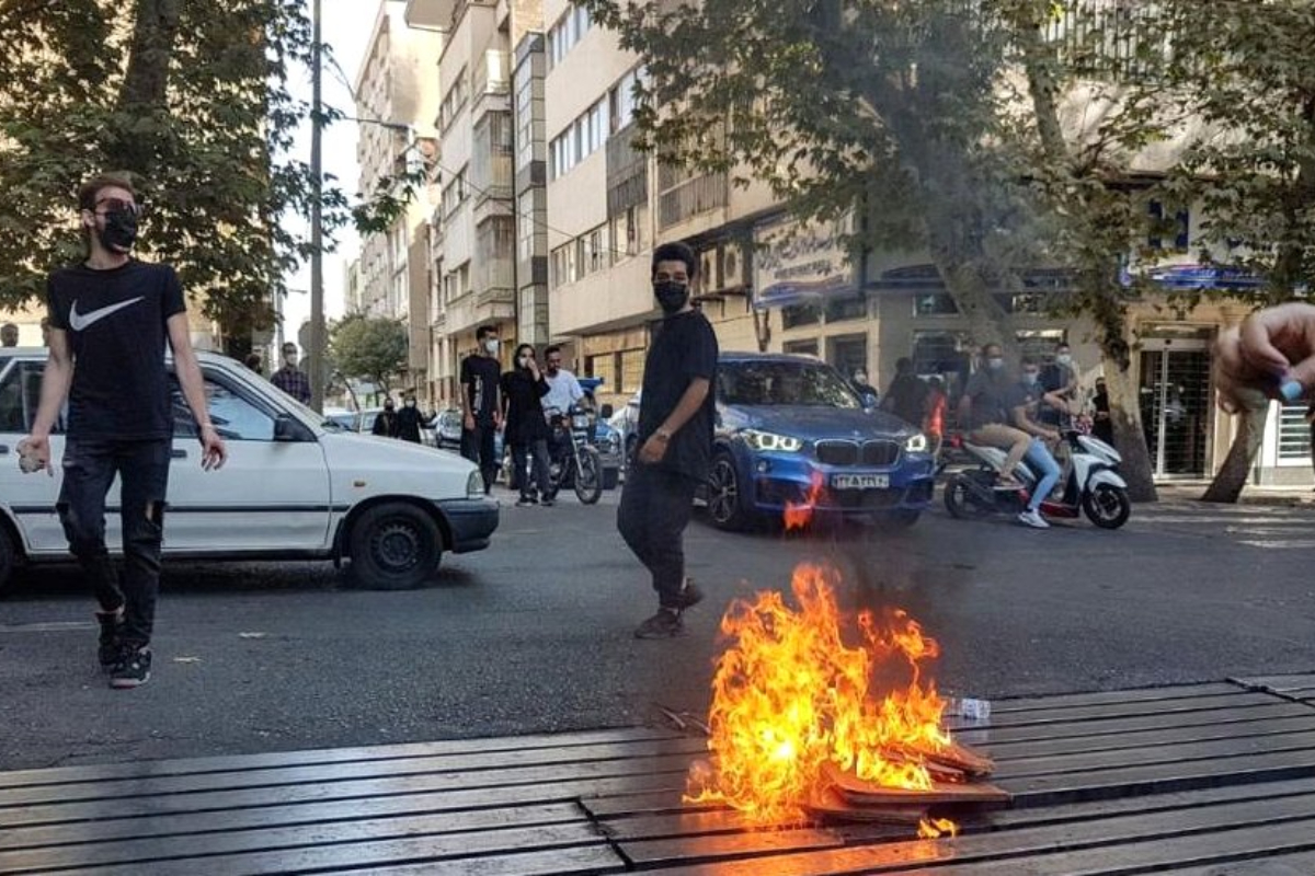 Iran's security forces and official media hides protester's death