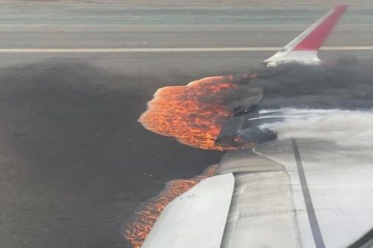 Two firefighters dies in plane collision at Lima airport