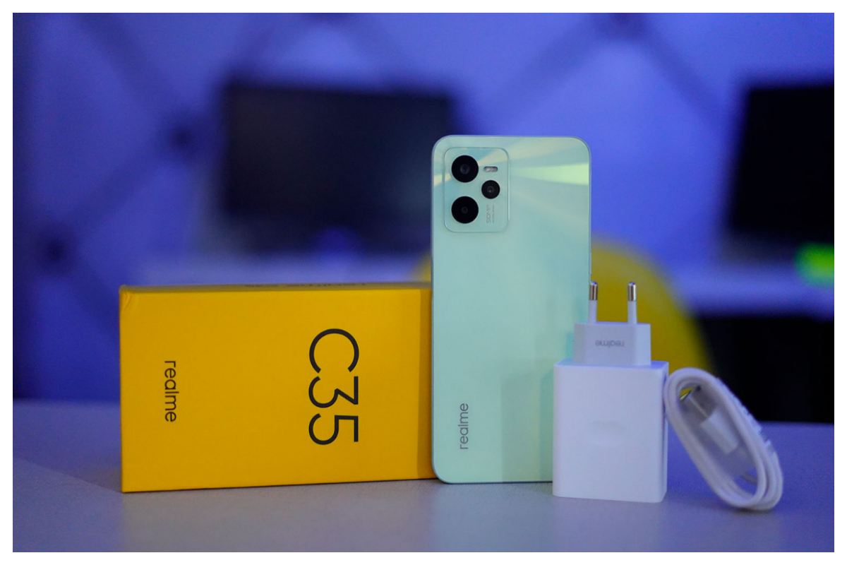 Realme C35 price in Pakistan and specifications