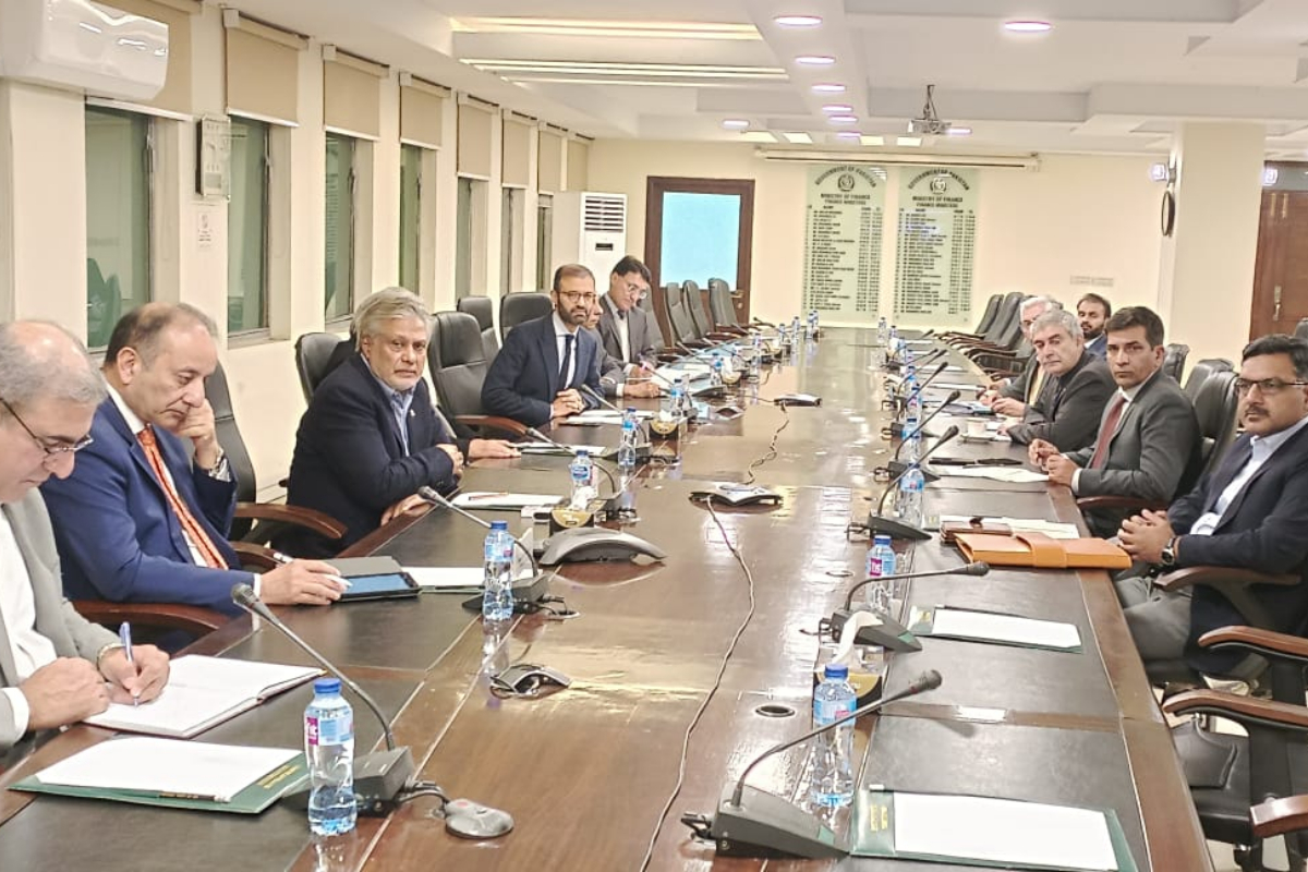 Ishaq Dar chairs