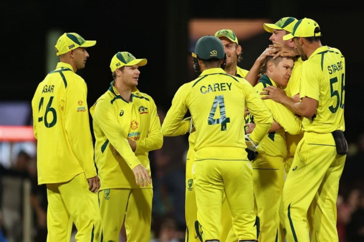Smith, Starc, and Zampa help Australia win the series by 72 runs