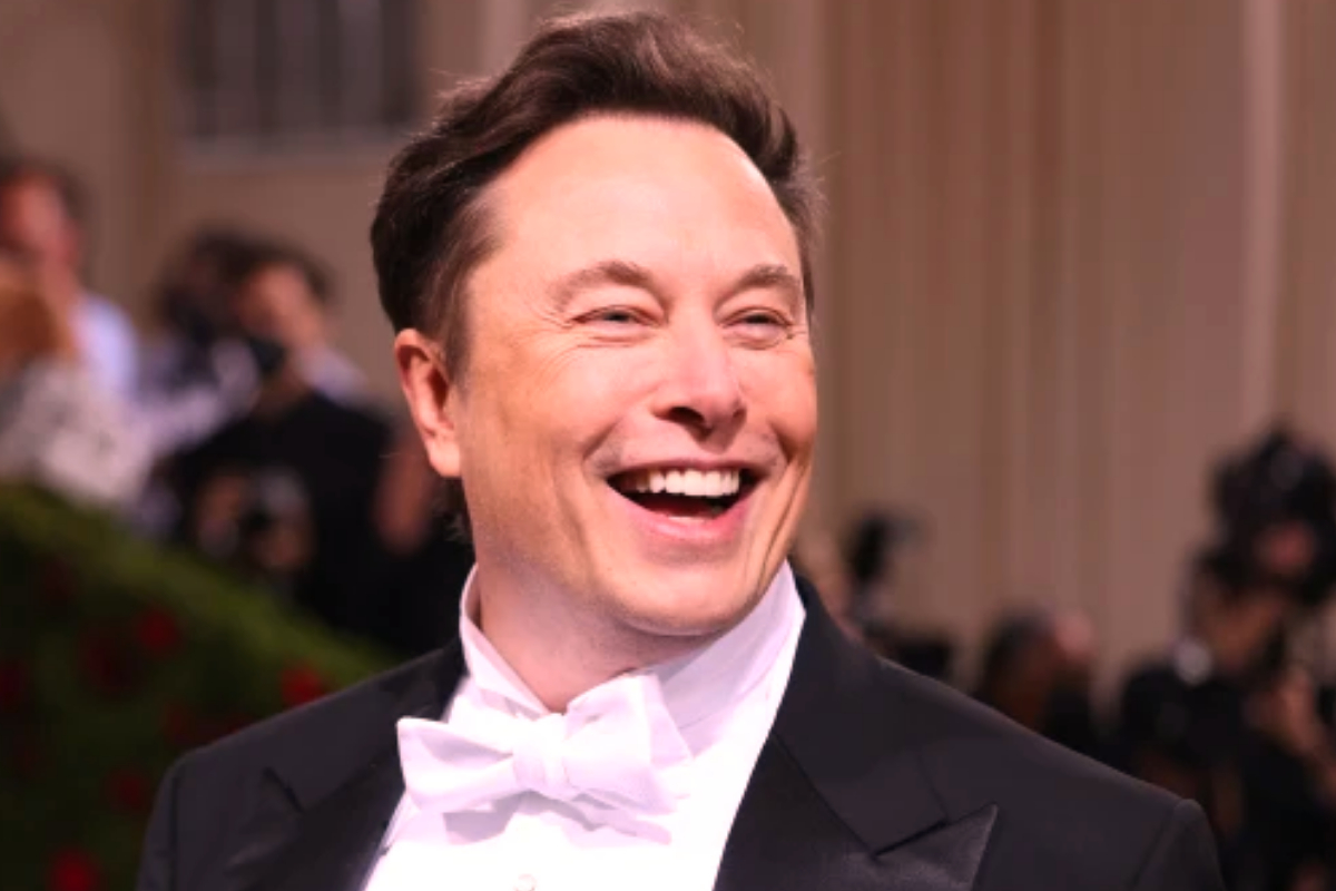 Elon Musk tweets