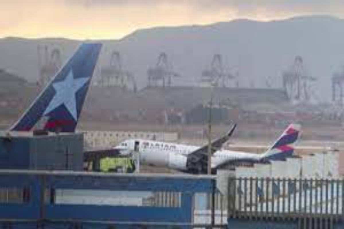 Airport in Lima