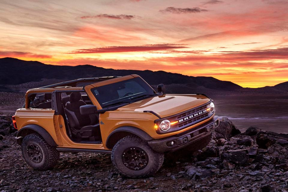 Ford calling back more than 500,000 SUVs after 20 fires
