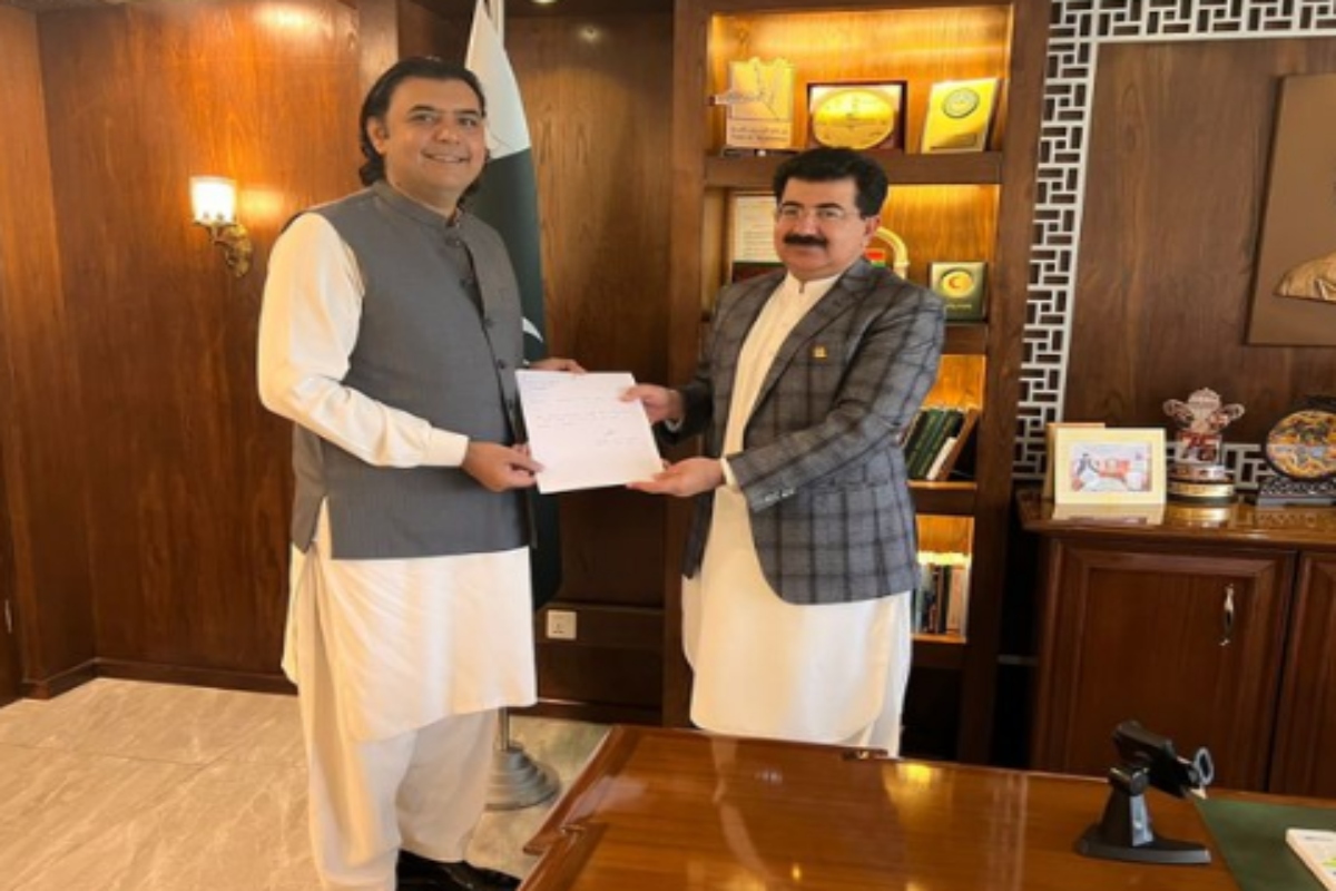 Mustafa Nawaz resignation