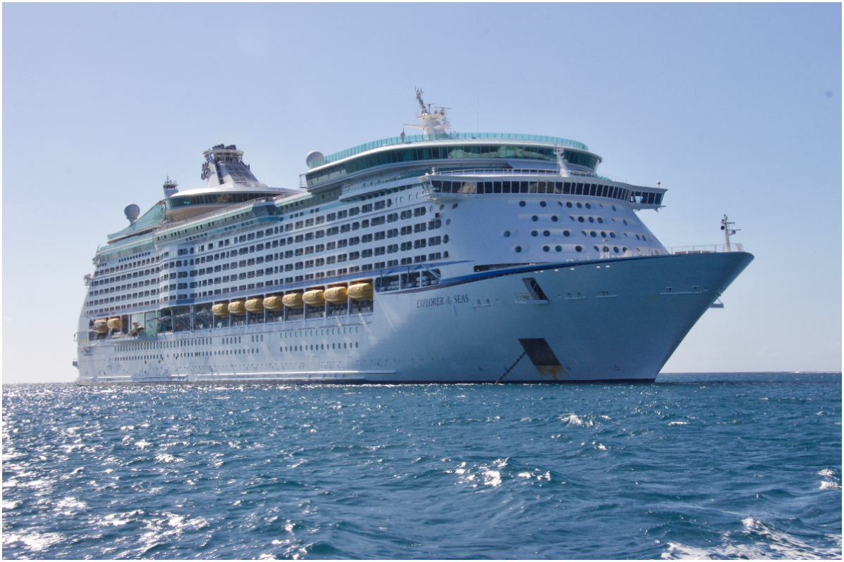 cruise ship