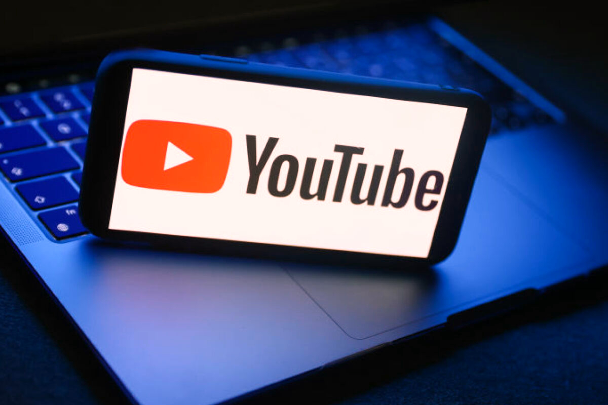 YouTube crashes iOS iPadOS
