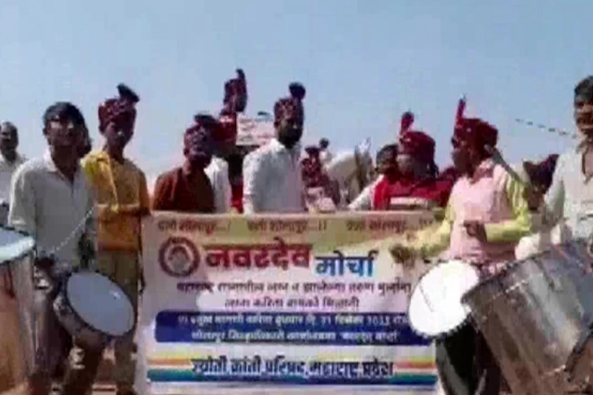 Procession of fifty Bridegrooms