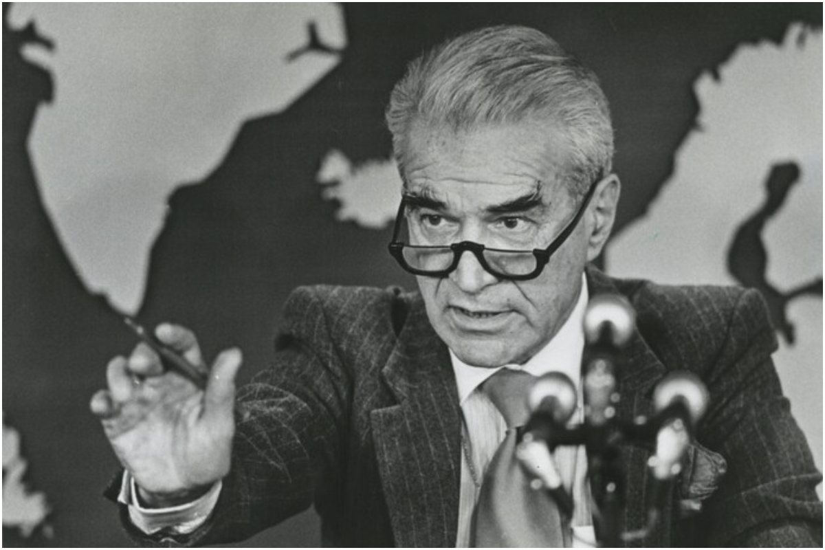 Bernard Kalb