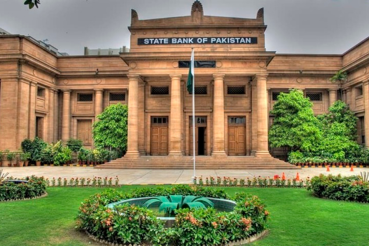 SBP’s forex reserves plunge to 9-year low of $3.68 billion