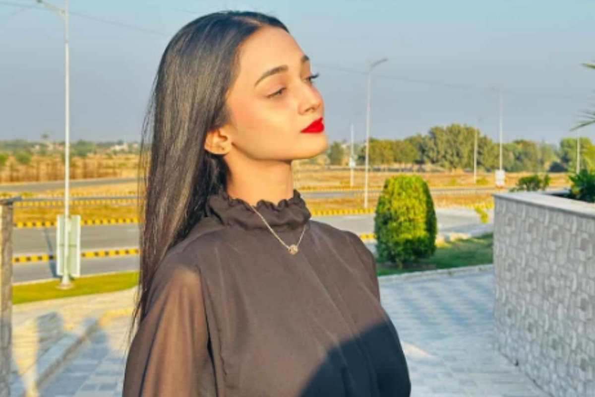 Viral girl Ayesha