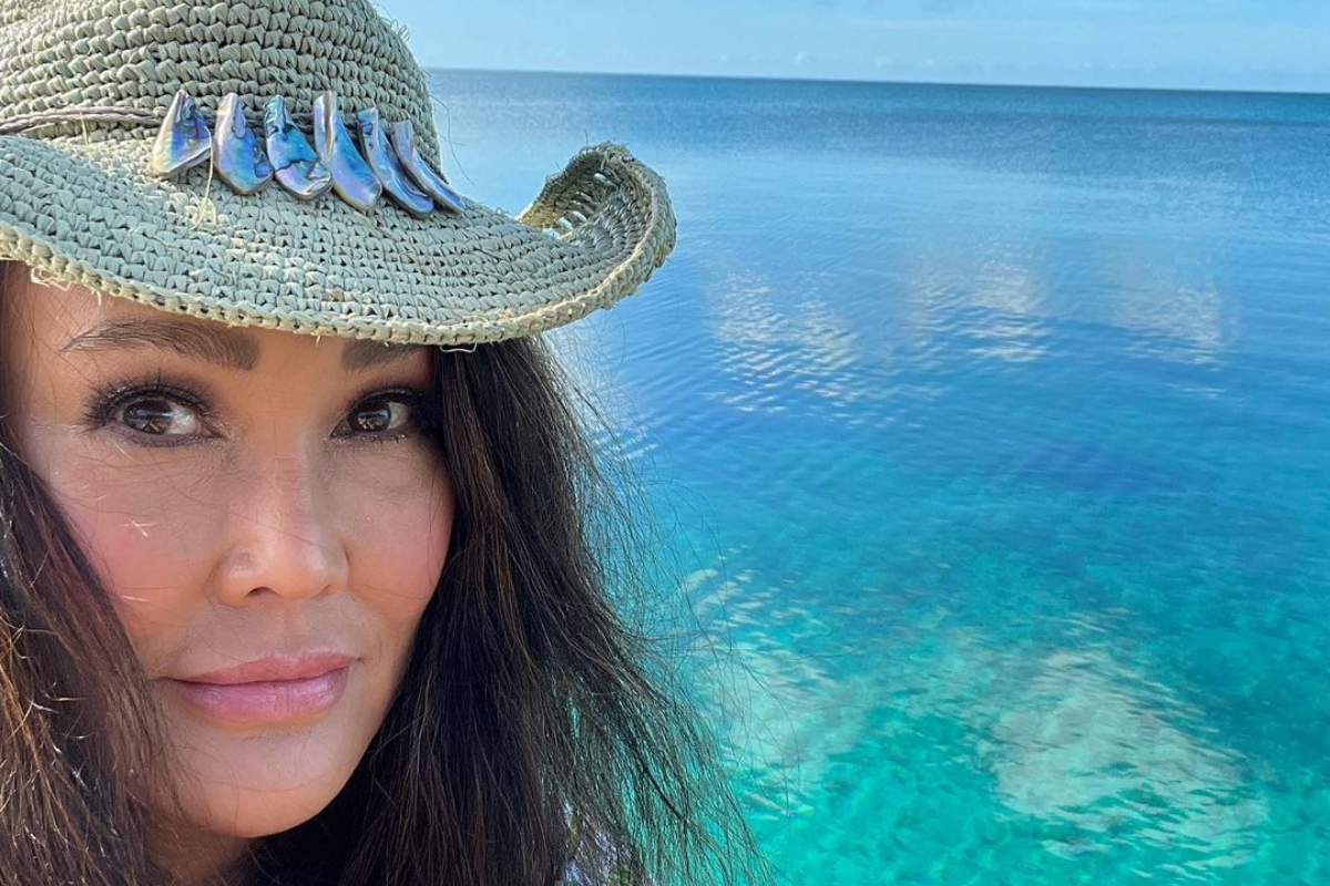 Tia Carrere