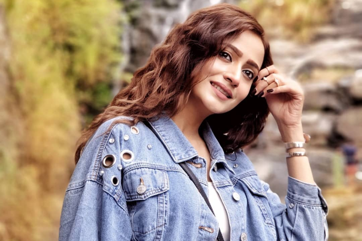 Zarnish Khan
