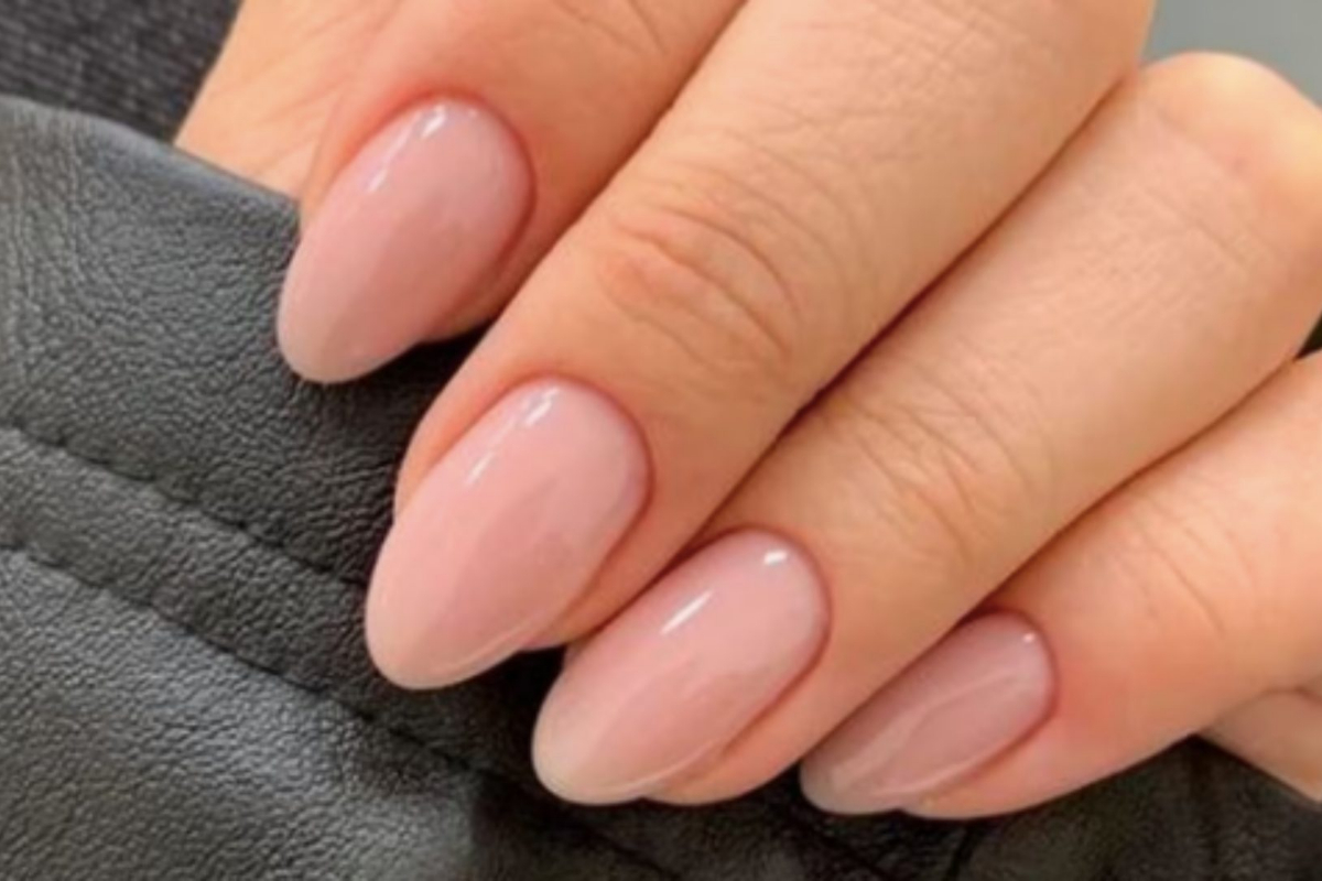 Lip Gloss Nails