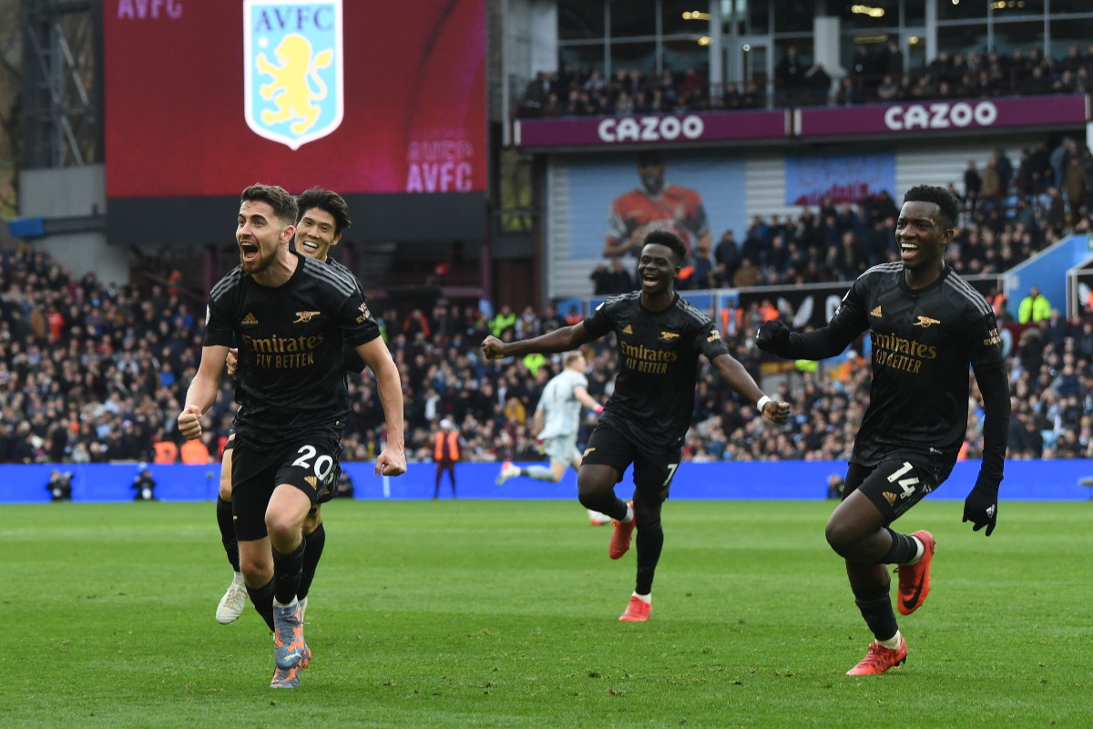 Arsenal top Premier League