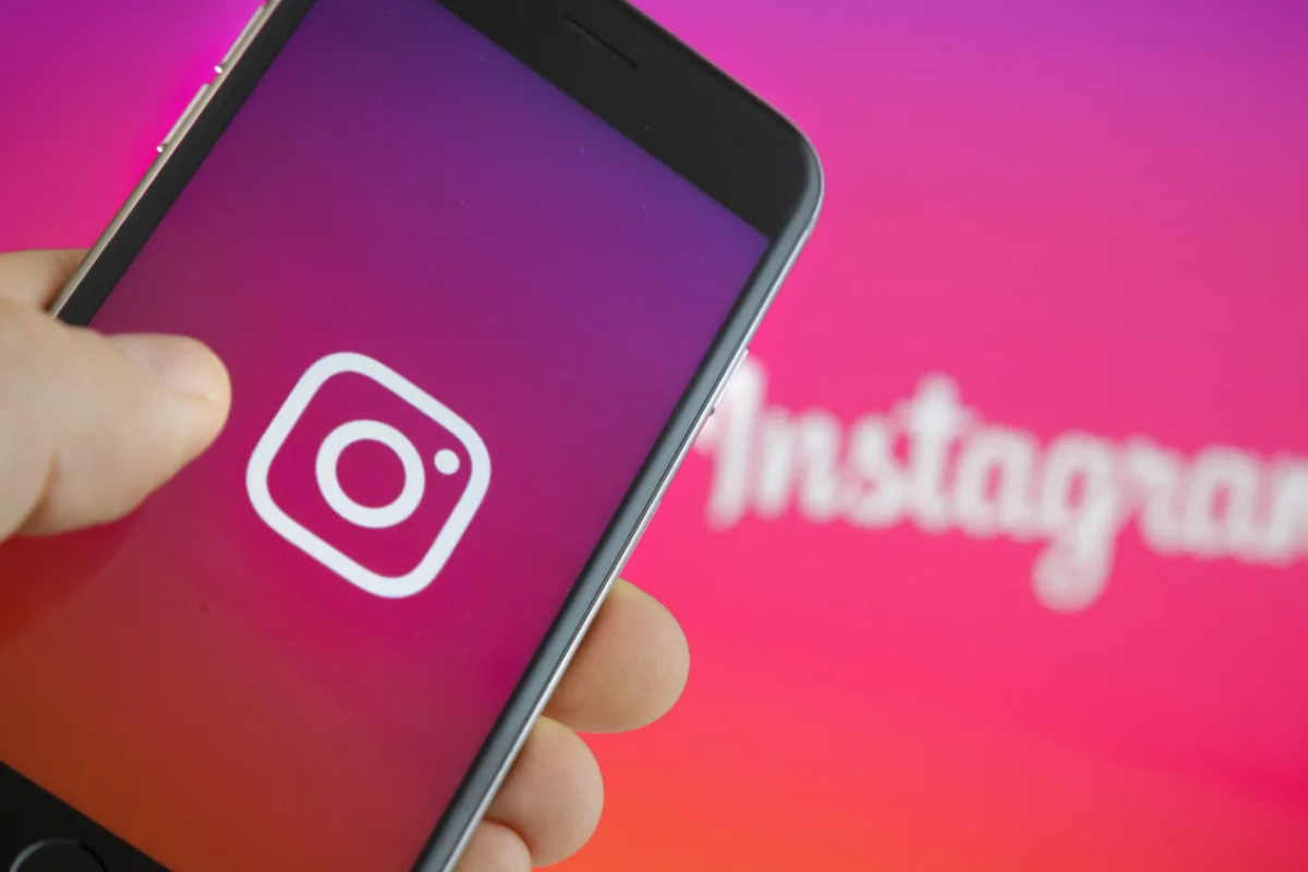 Instagram restored