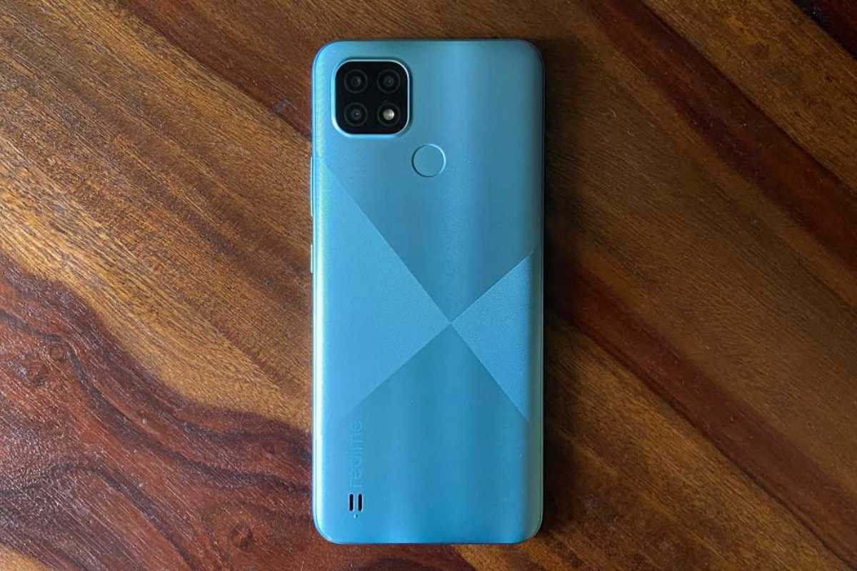 Realme C21
