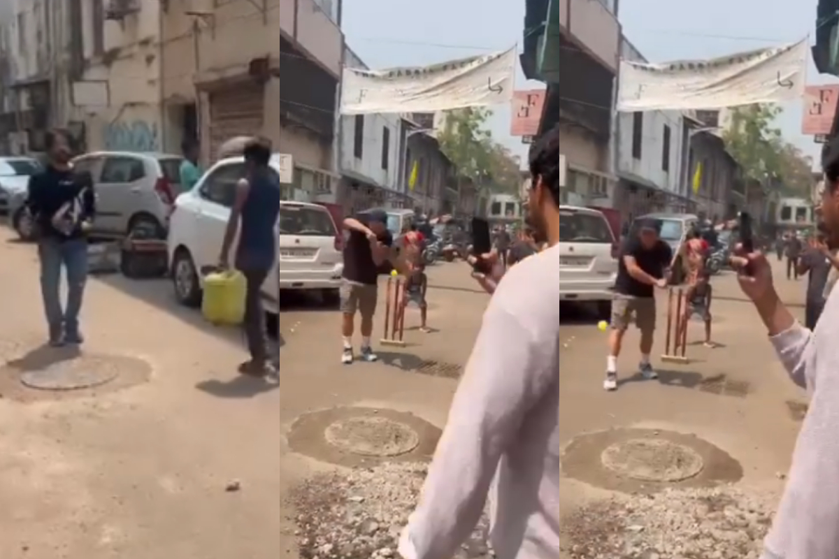 David Warner playing gully cricket