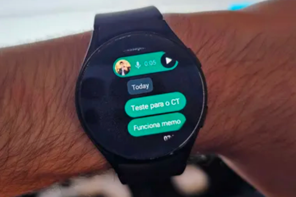 WhatsApp is officially available for Wear OS smartwatches
