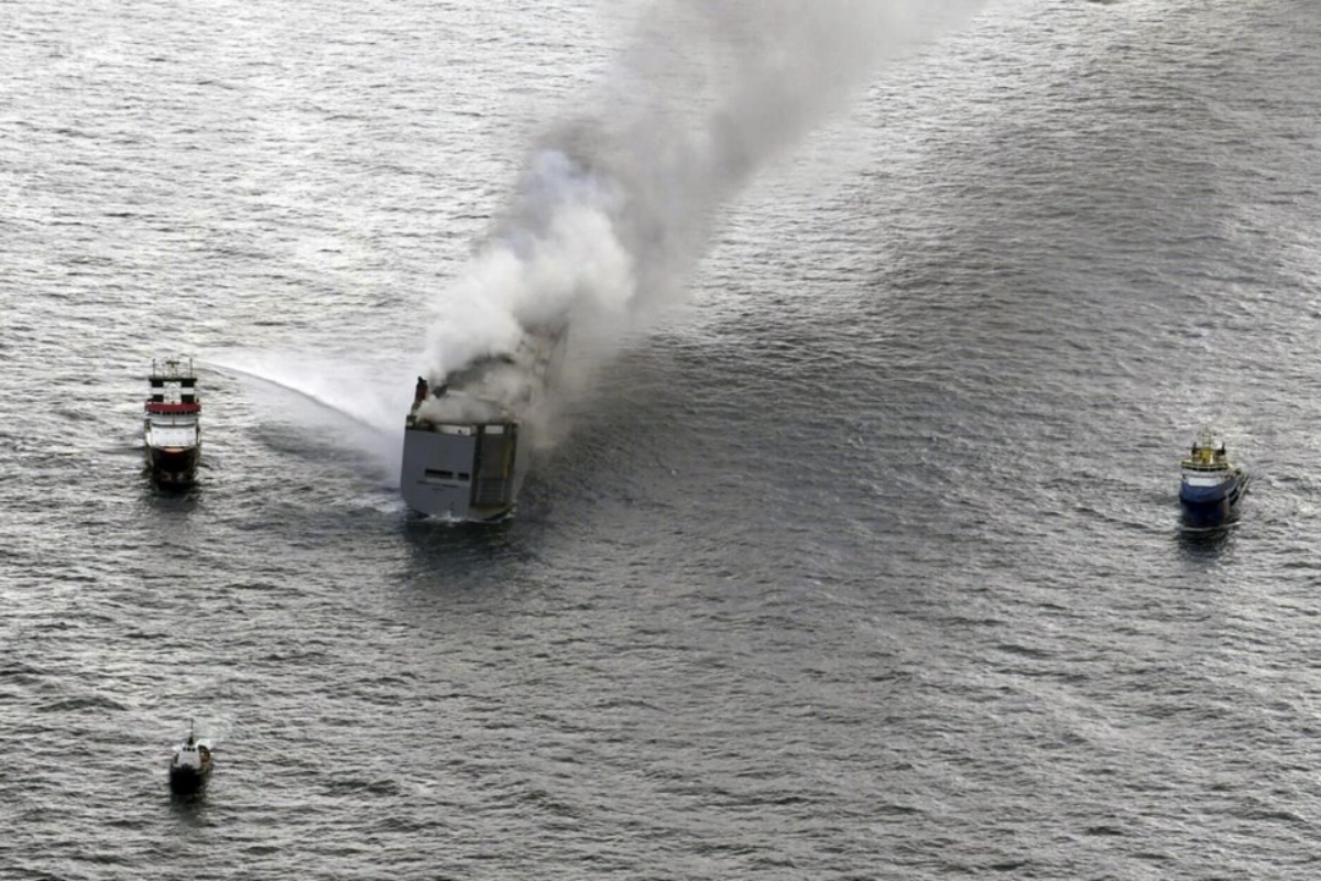 Massive Fire Engulfs Freight Ship