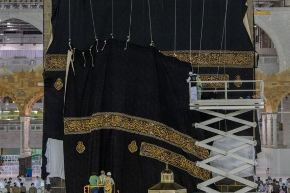 Ghilaf-e-Kaabah