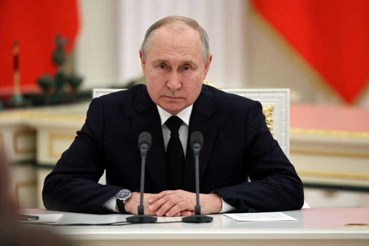UK diplomats Russia Ukraine support