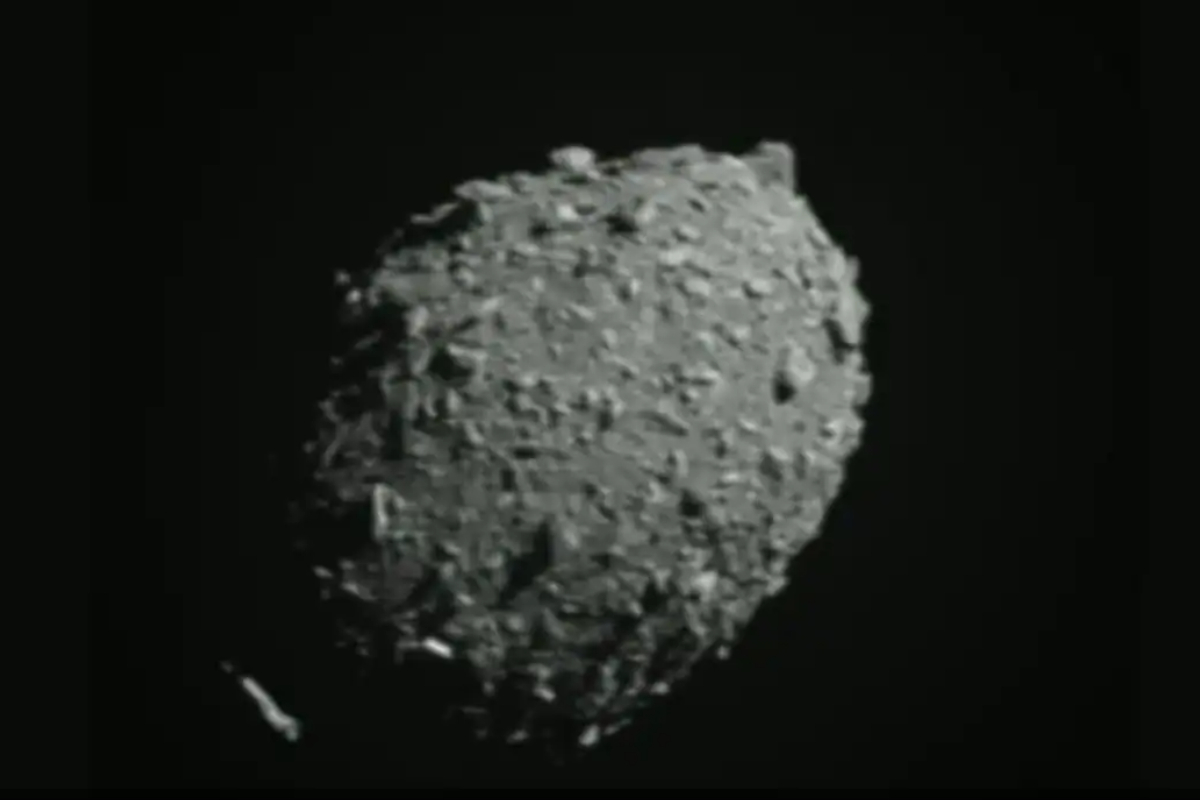 NASA's DART Mission: Hubble Telescope Sees Debris Cloud