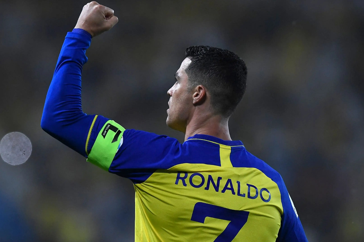 Viral video: Cristiano Ronaldo greets his Muslim fans with "Assalam Alaikum"