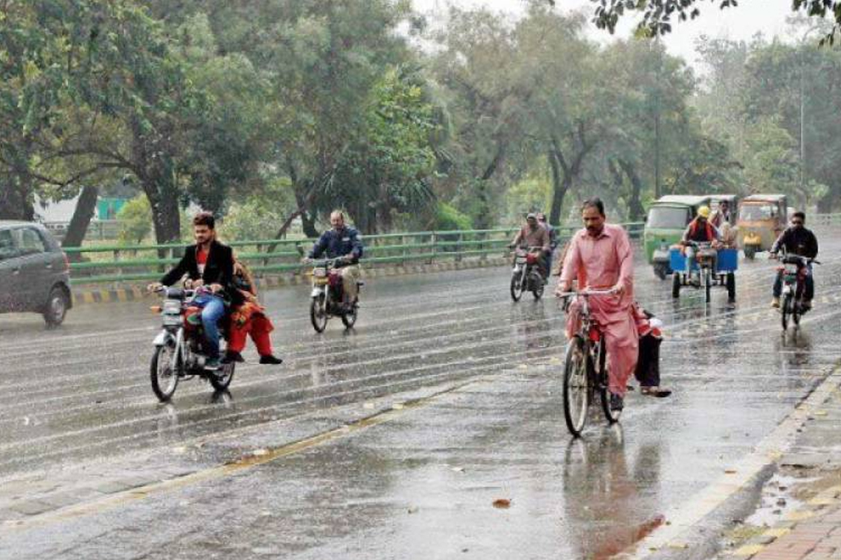 Lahore weather update