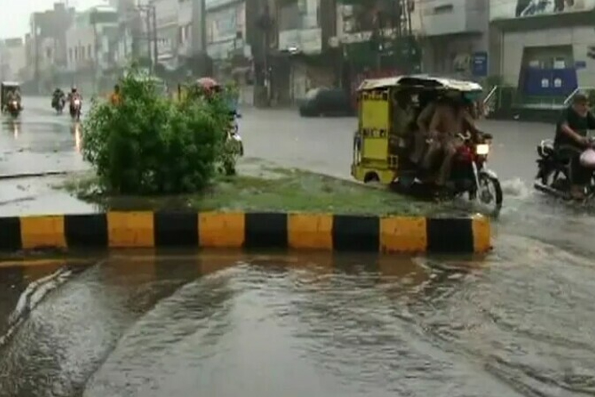 Lahore weather update
