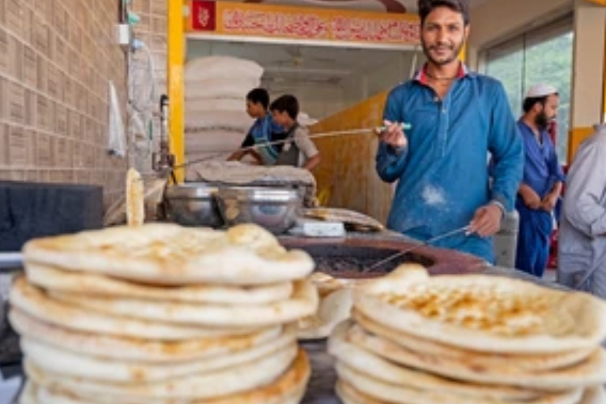 Karachi Rs2 roti