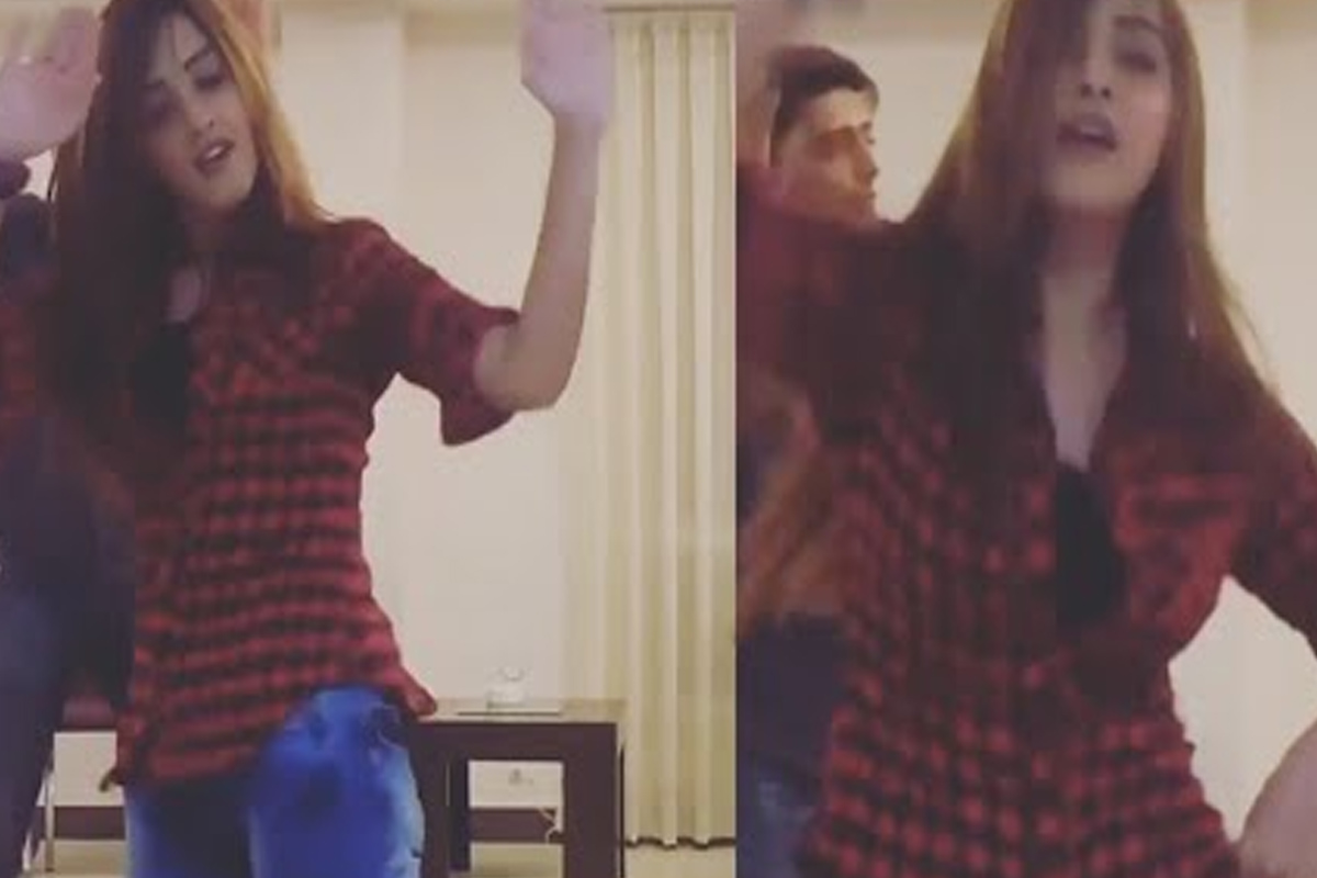 Alizeh Shah Dance video