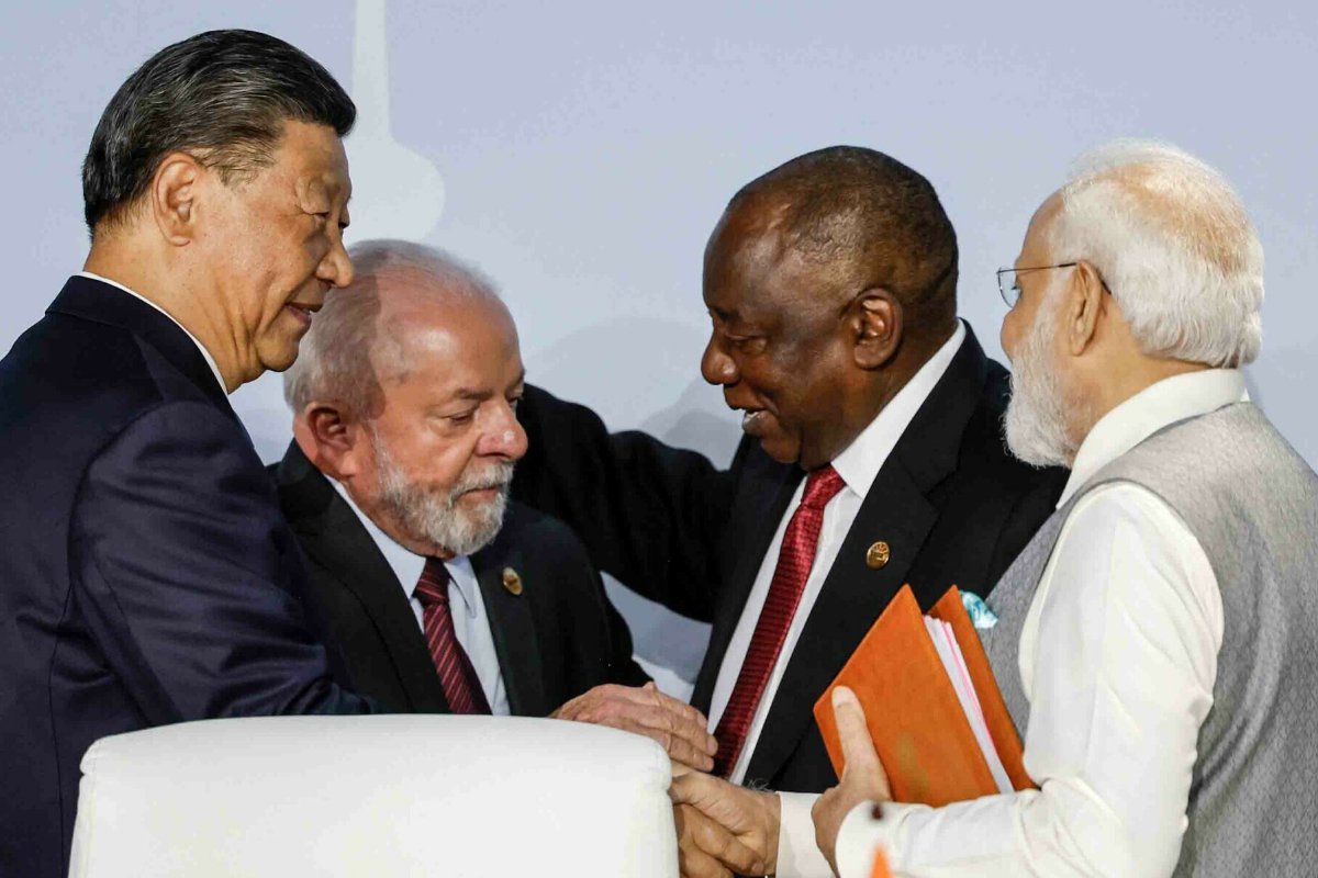 Xi Jinping and Narendra Modi