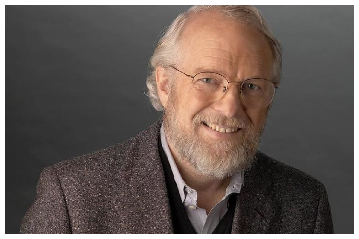 Adobe co-founder John Warnock died at the age of 82