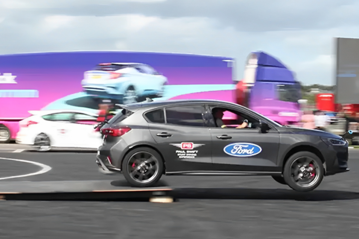 Car Stunts Speed