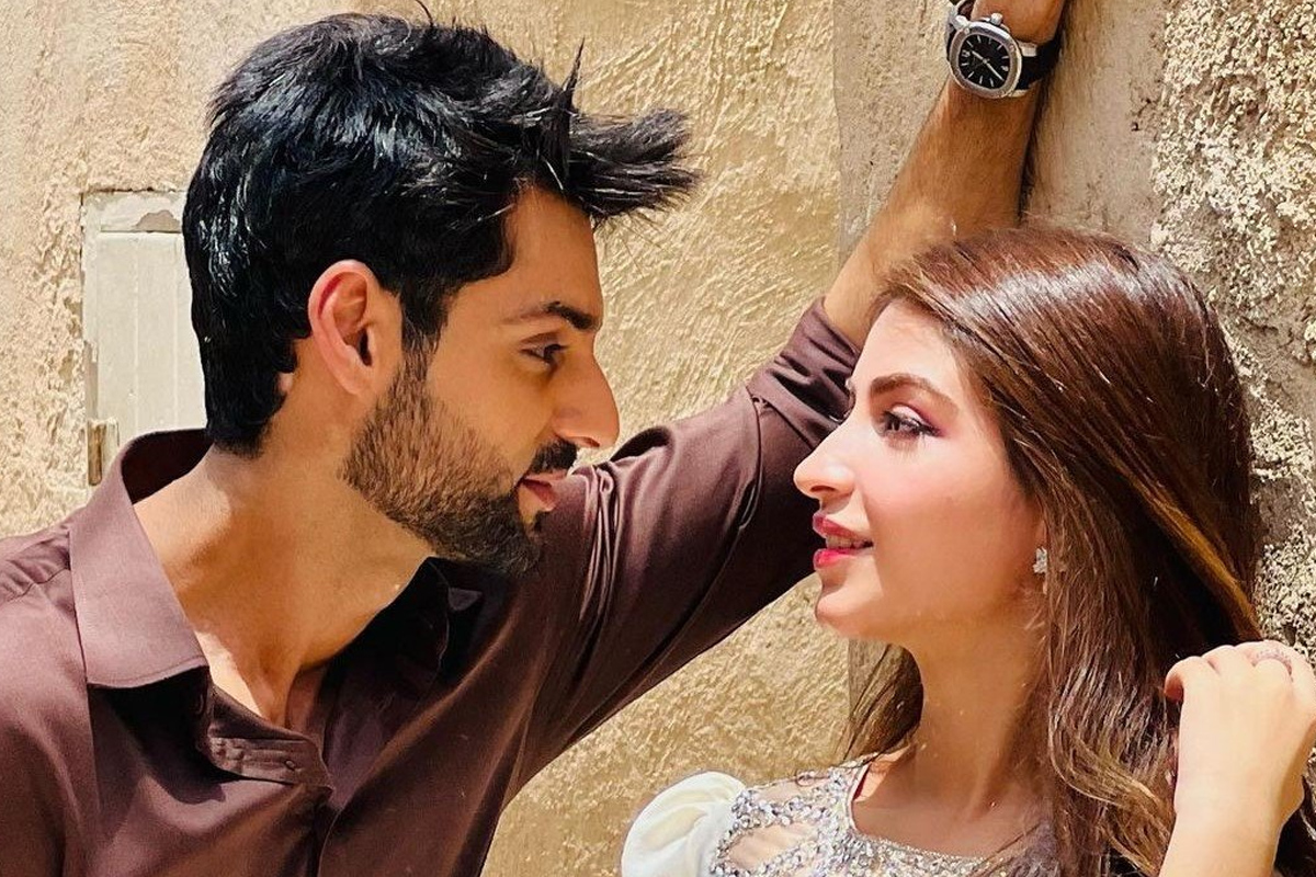 Kinza Hashmi and Karan Wahi