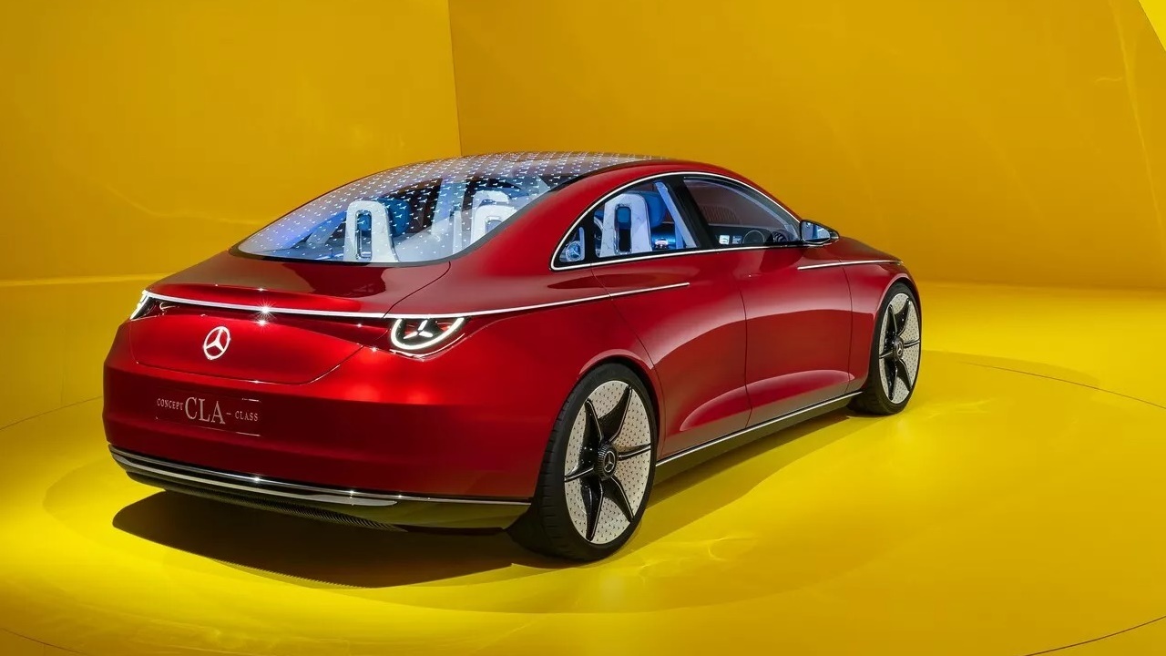 Mercedes EV: 400 km Range in 15-Minute Charge