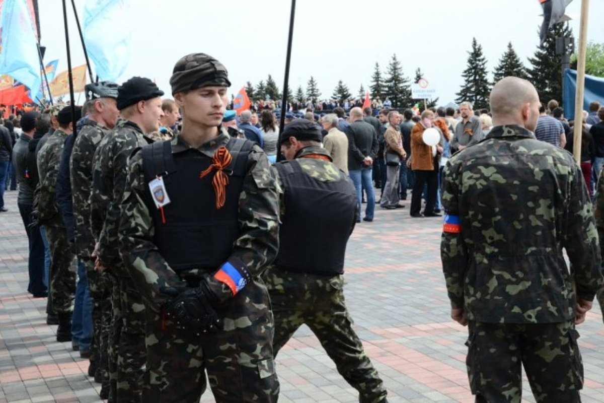 Over 280,000 Russians sign up to join military - Medvedev