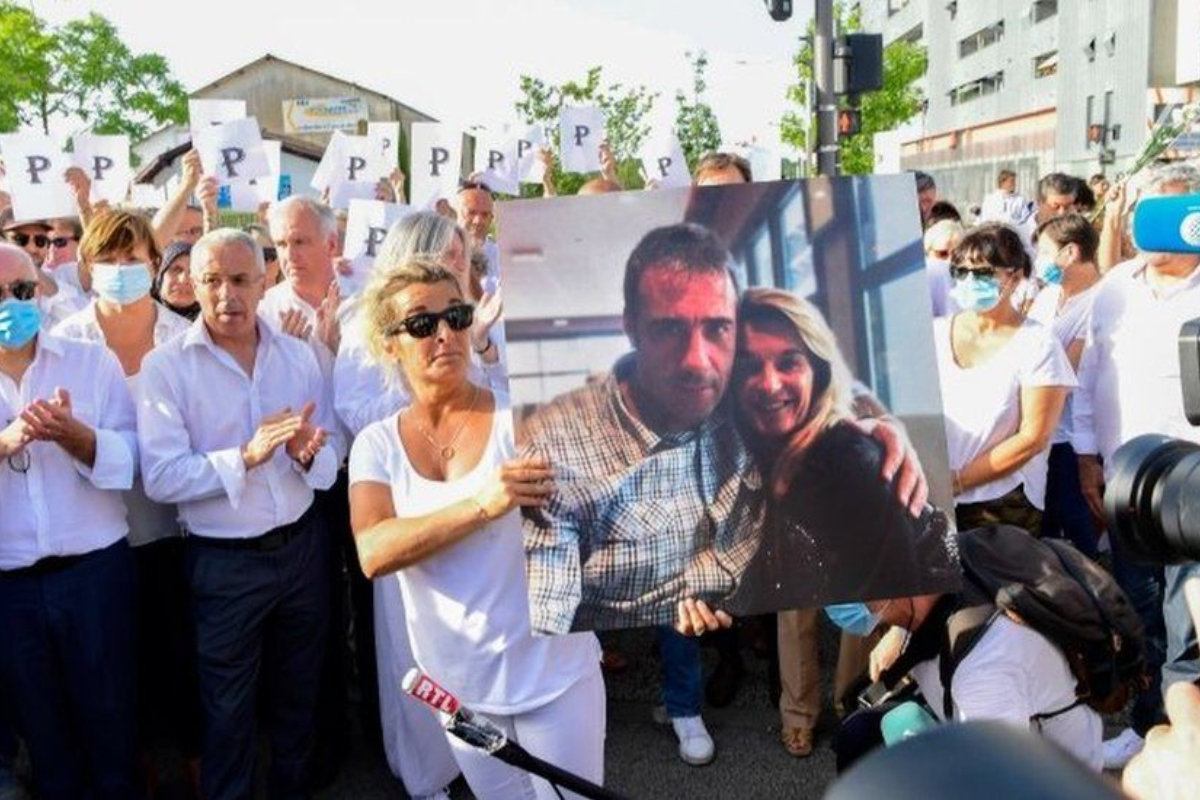 France Probes Bus Driver's Death Amid Face-Mask Spat