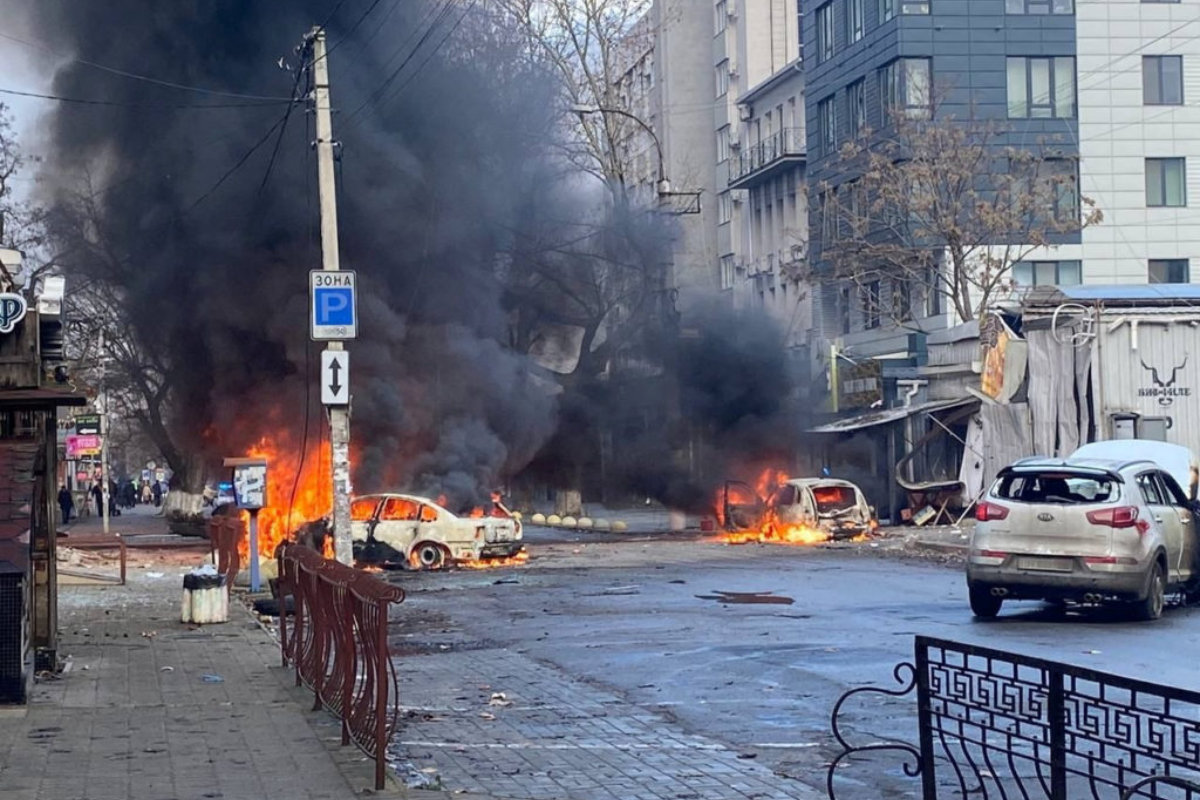 Russian shelling kills child, wounds 6 in Kherson