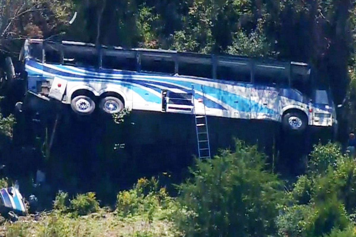 Farmingdale High School bus crashes