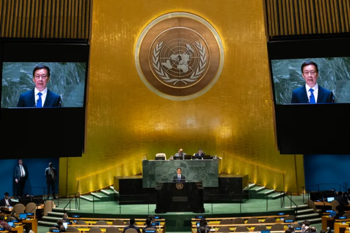 China urges ceasefire, peace talks to end Ukraine war